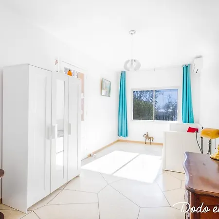Breathtaking View 4 Bedroom House With Pool - Dodo Et Tartine