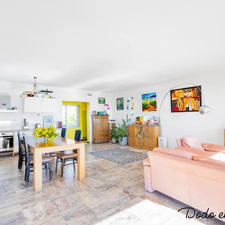 Breathtaking View 4 Bedroom House With Pool - Dodo Et Tartine Вилла Йер